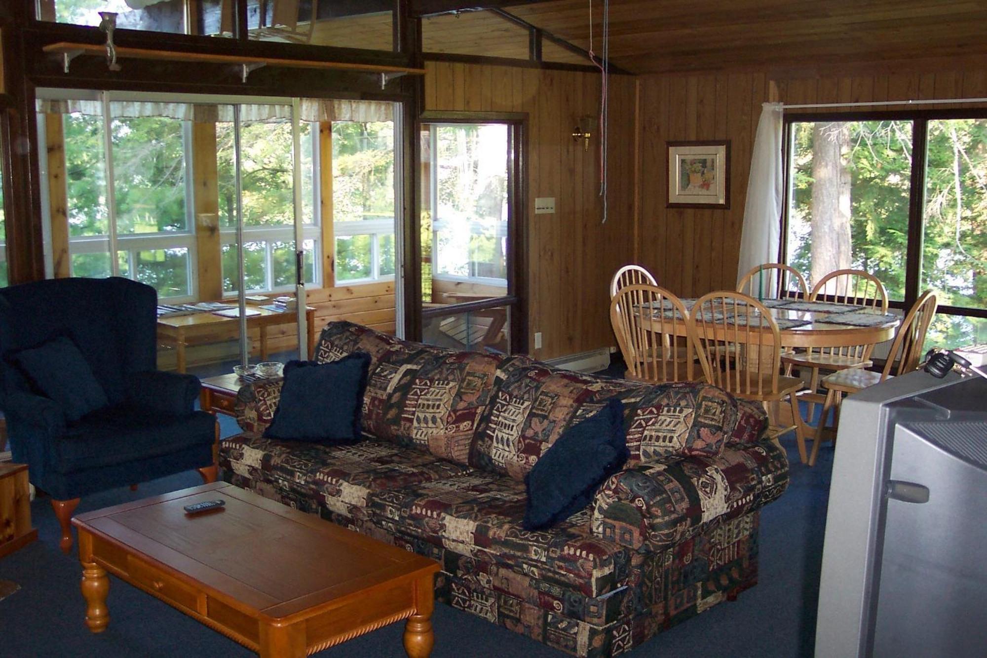 Sunny Point Resort Otter Lake Экстерьер фото
