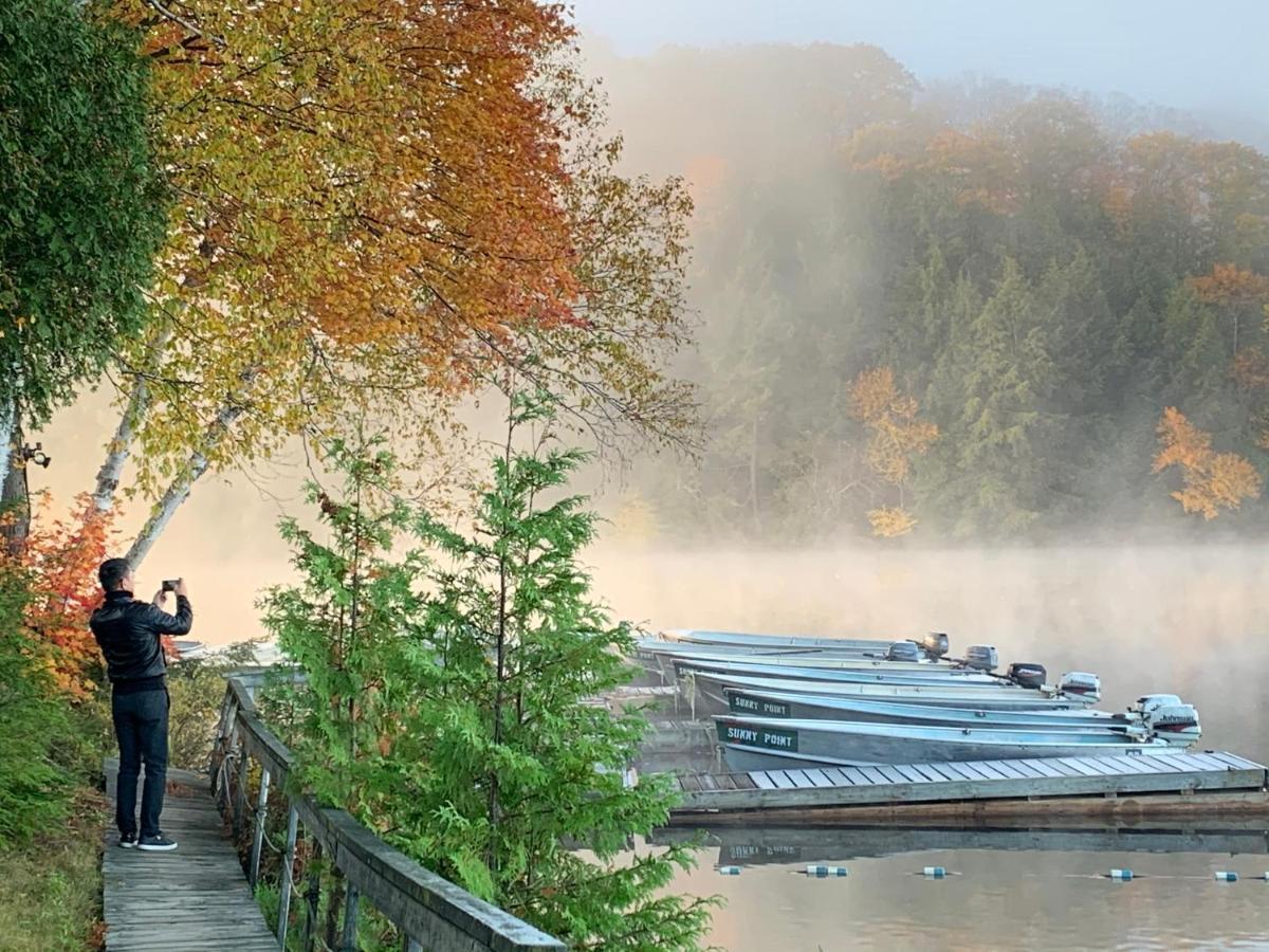 Sunny Point Resort Otter Lake Экстерьер фото